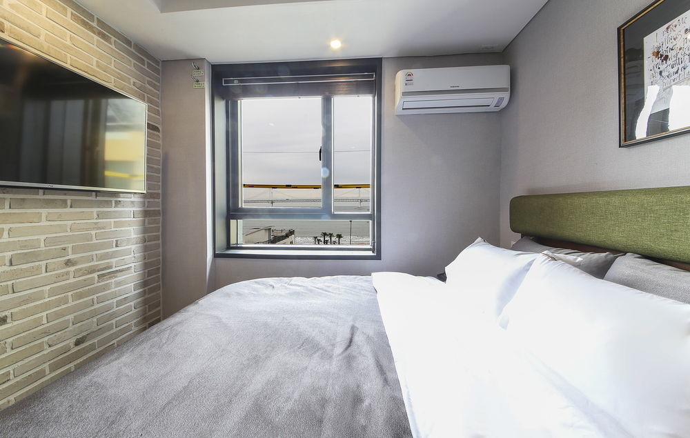 Brown Dot Hotel Gwangan Beach Busan Buitenkant foto